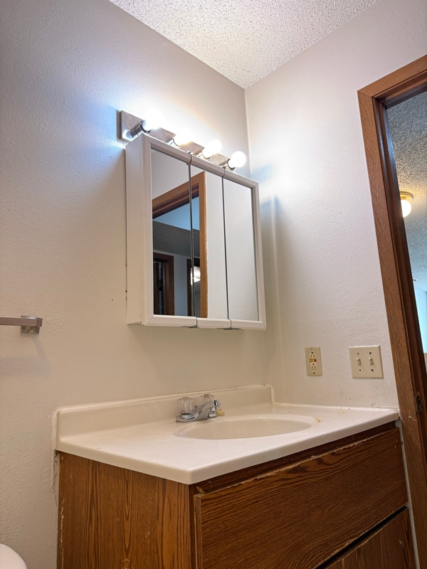 Building Photo - 365 Ellis Ave