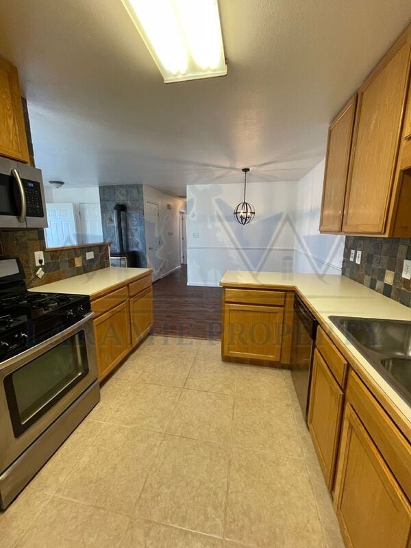 Building Photo - 4345 E Crow Dr