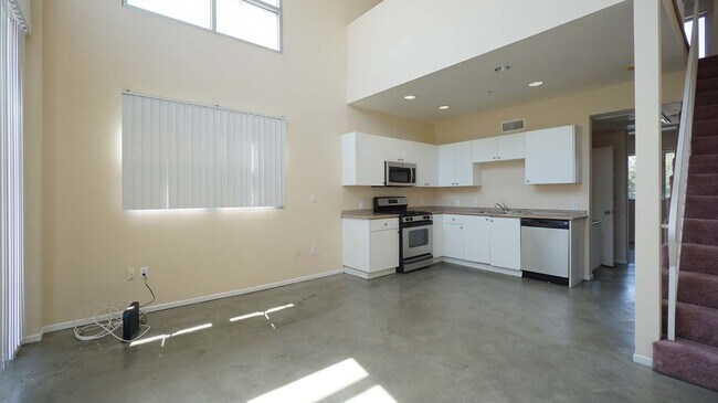 Foto del edificio - 922 W 23rd St