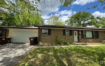 Building Photo - 239 Flintridge Dr