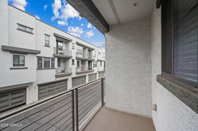 Foto del edificio - 2090 S Dorsey Ln