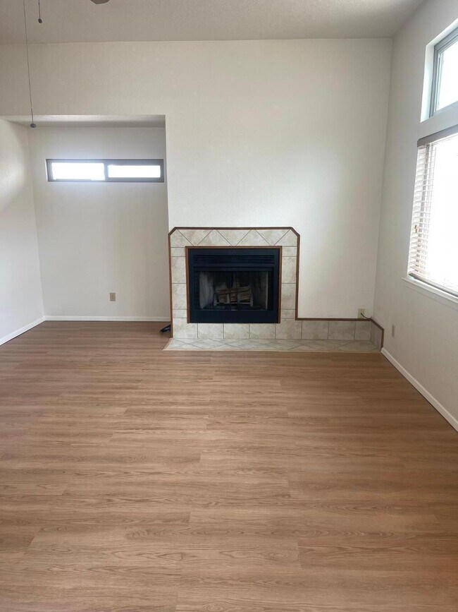 Foto del edificio - 8413 Racheleigh Rd NE