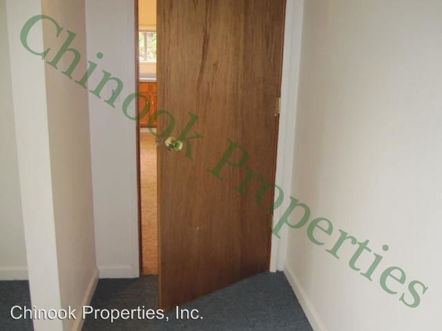 Building Photo - 2133 1/2 Kincaid St