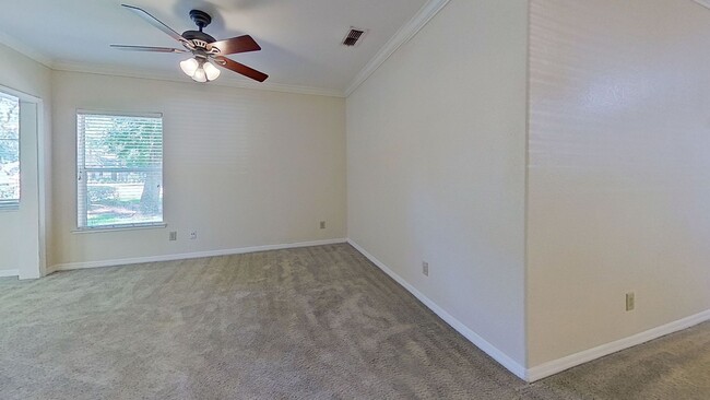 Foto del edificio - Jacksonville Beach Condo Available!!!!