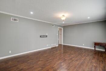 Building Photo - 4809 Lowell Ln
