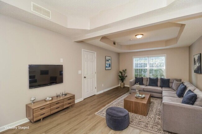 Foto del edificio - 7336 Westwood Ln