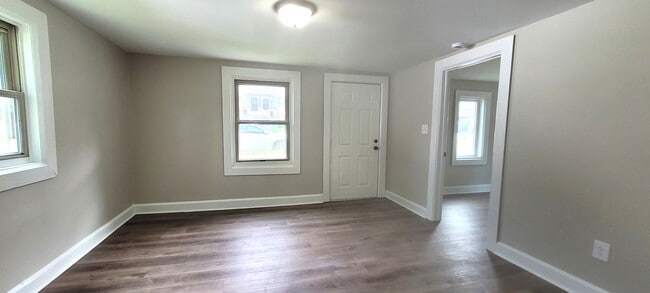 Building Photo - 1420 Furlough Ave