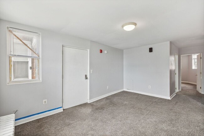 Building Photo - 5615 Upland Way