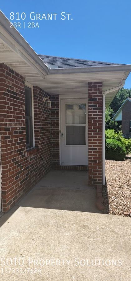 Foto del edificio - 2 BD/ 2 BA Duplex Stonebridge Subdivision ...
