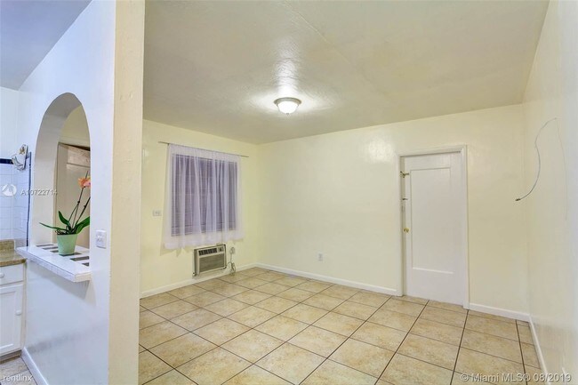 Building Photo - 2651 NW 13th St