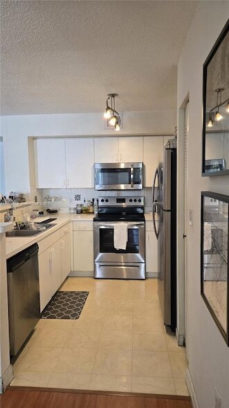 Foto del edificio - 4560 NW 107th Ave