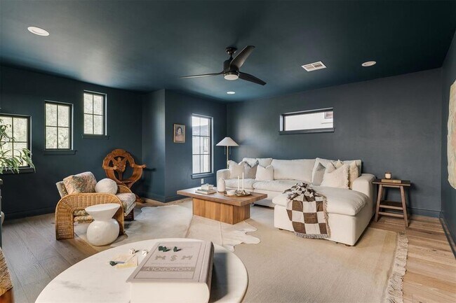 Foto del edificio - 324 SW 13th St