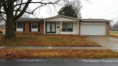 Building Photo - 1605 Loveland Dr