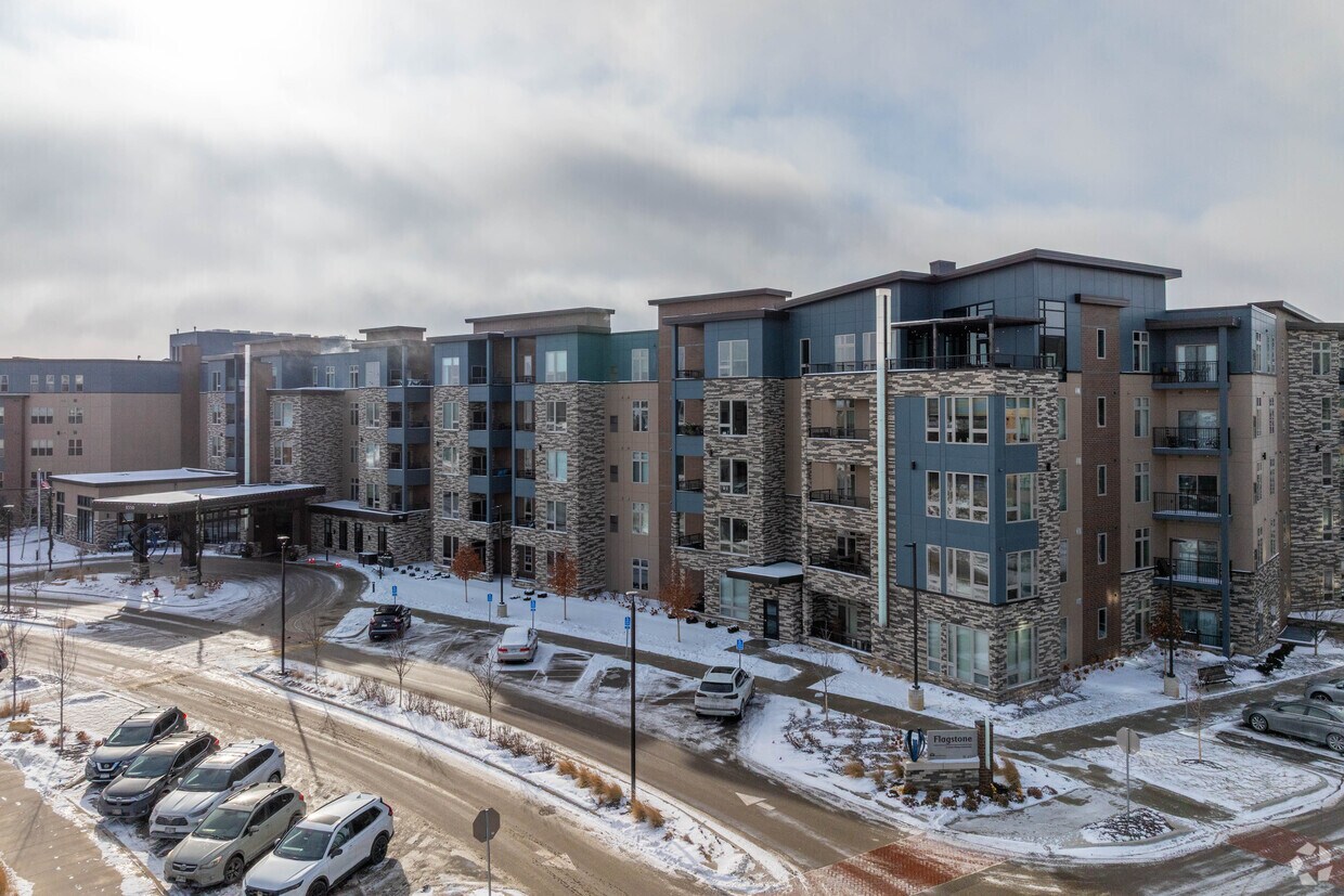 Foto del edificio - Flagstone