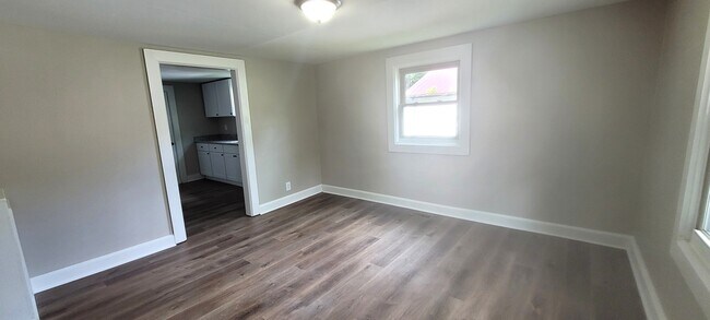 Foto del edificio - 1420 Furlough Ave