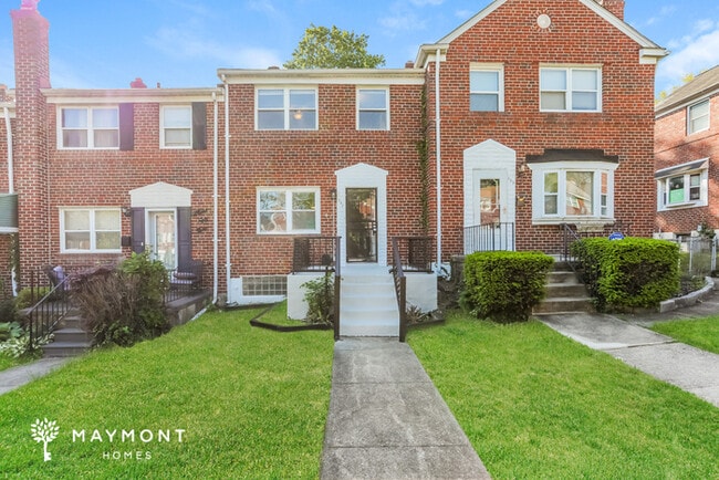 Building Photo - 957 Masefield Rd