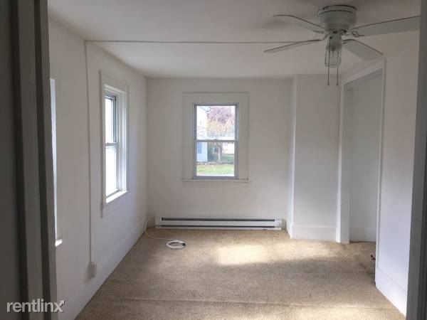 Building Photo - 3 br, 2 bath House - 29 Highland Ave