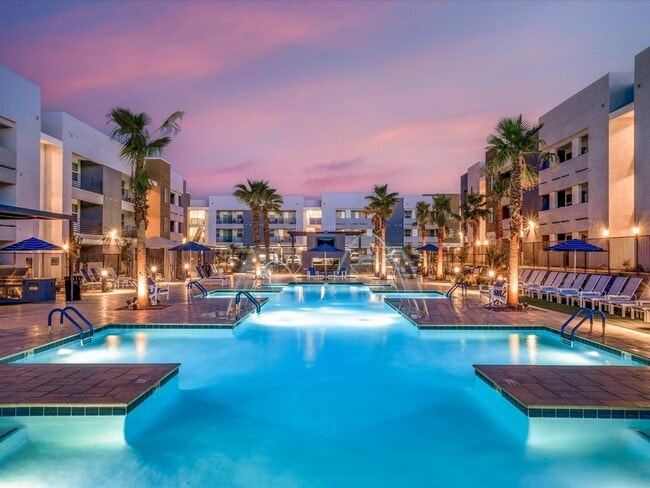 Swimming Pool - Acero at the Stadium