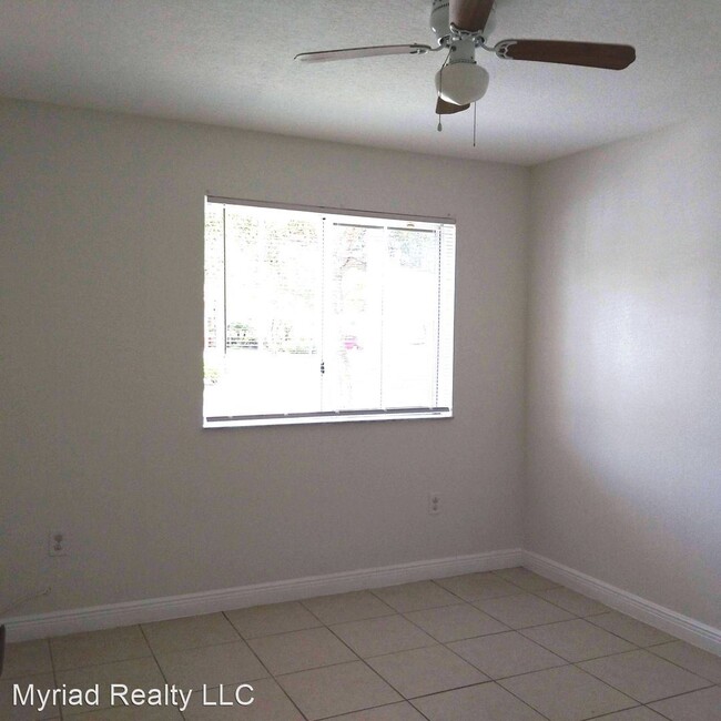 Building Photo - 2 br, 2 bath House - 3710 N Jog Rd #104