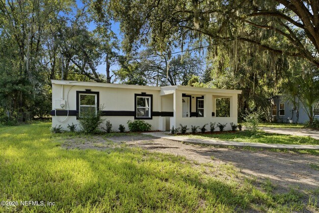 Building Photo - 5846 Abelia Rd