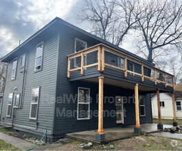 Building Photo - 509 NW C St