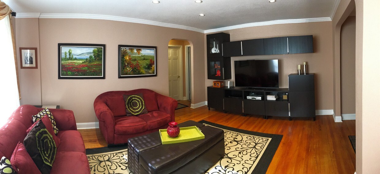 2226 80th St Unit 2C, Queens, NY 11370 Condo for Rent in Queens, NY