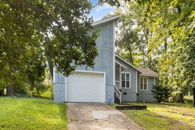 Foto del edificio - 3 Bedroom/2 Bath Home
