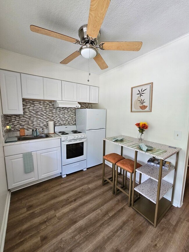 Foto del edificio - Eagle Lake & Golf Community - Long Term Rental