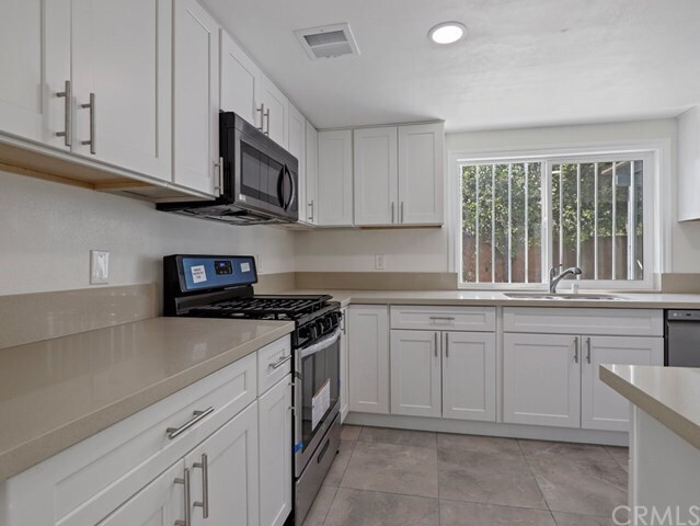 Foto del edificio - 7803 Goldmine Ln