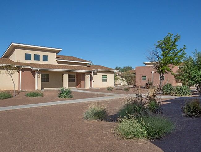 Foto principal - 1519 Medina Dr