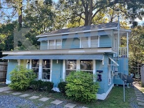 Building Photo - 503 Southdown Pl