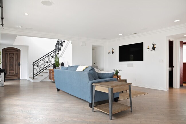 Foto del edificio - 818 6th St