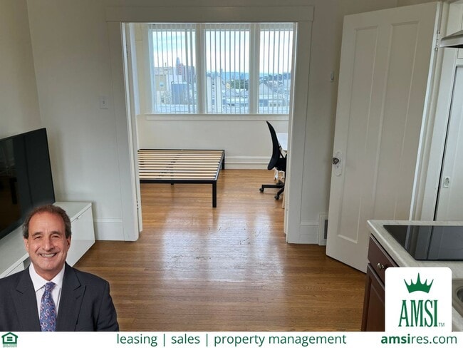 Cool Pad Near USF with Fantastic City View... - Cool Pad Near USF with Fantastic City View... Townhome