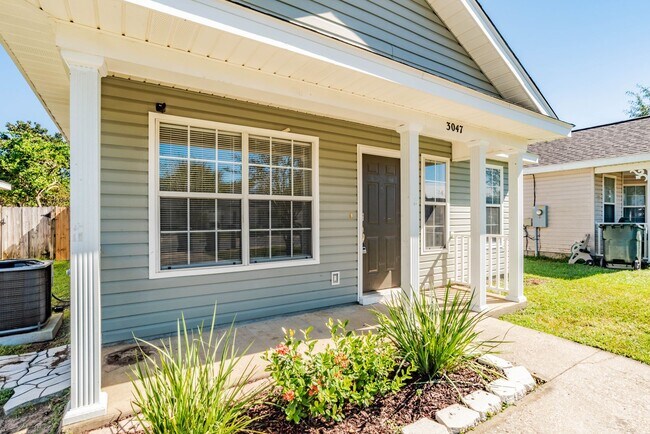 Foto del edificio - Well-maintained cottage home in Bellview