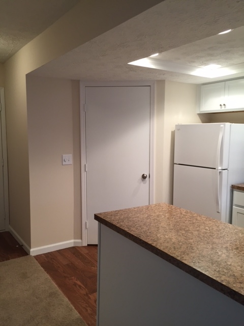 door to washer/dryer & pantry area - The Hideaway