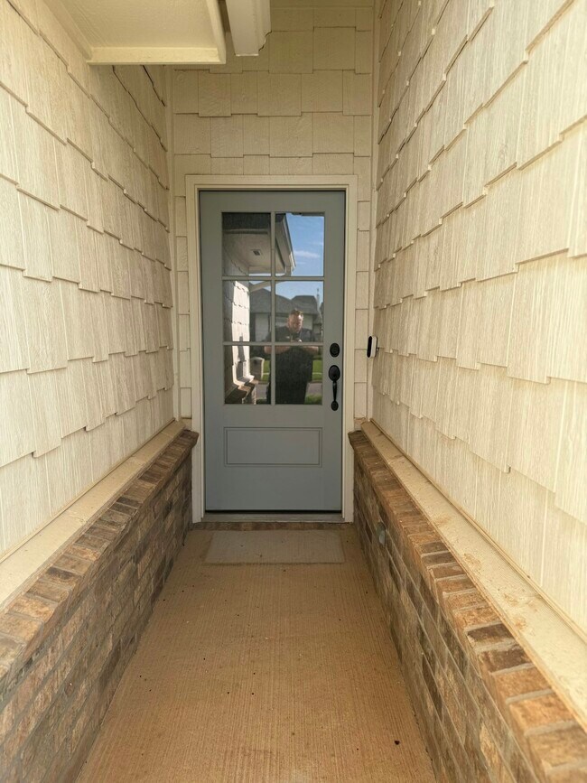 Building Photo - 3340 NW 187th Terrace