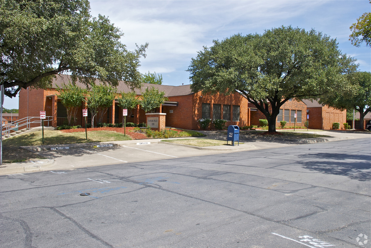 Primary Photo - Butler Place Apartments