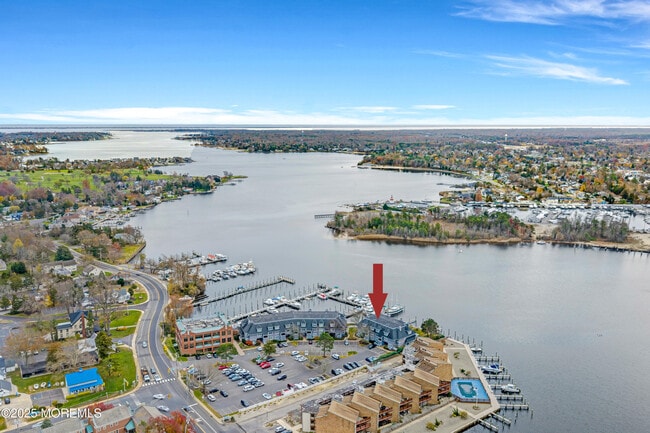 Foto del edificio - 85 E Water St