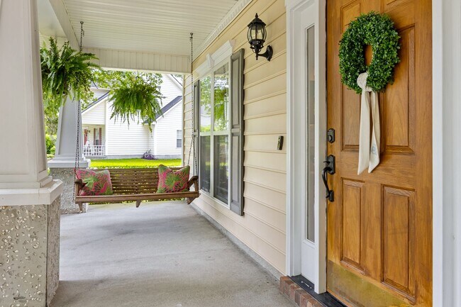 Foto del edificio - 142 Cherryfield Ln