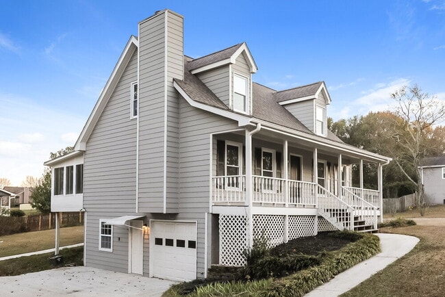 Building Photo - 709 Fallowfield Dr