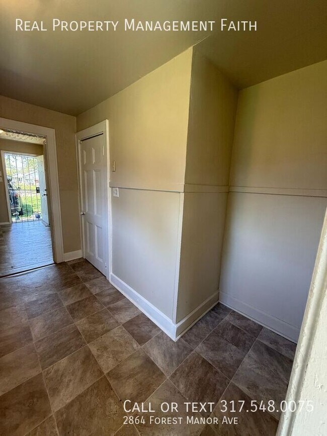 Foto del edificio - 2864 Forest Manor Ave