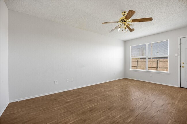 Building Photo - 4524 Alamosa St