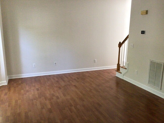 Building Photo - Charming 3-Bedroom Home in Holly Springs – Available Now