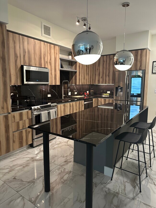 Foto del edificio - 25 NE 28th St