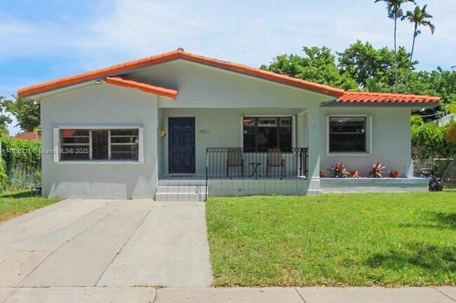 Building Photo - 5921 SW 13th Terrace