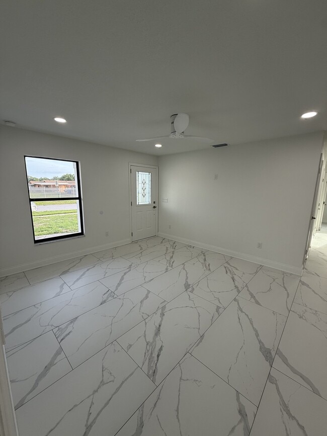 Photo - 6521 Alta Monte Dr House