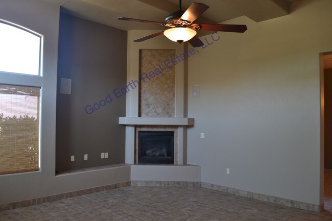 Building Photo - 2639 Pocolomas Ct