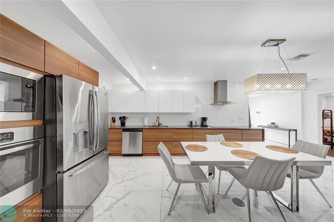 Foto del edificio - 91 NW 51st St