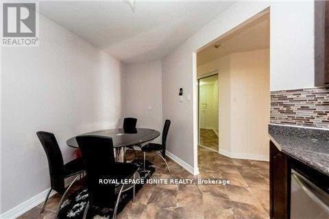 Photo du bâtiment - 410 McLevin Ave