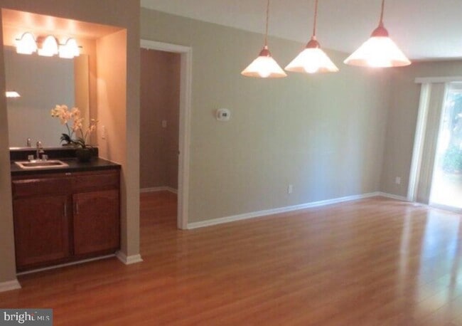 Foto del edificio - 526 Willow Turn